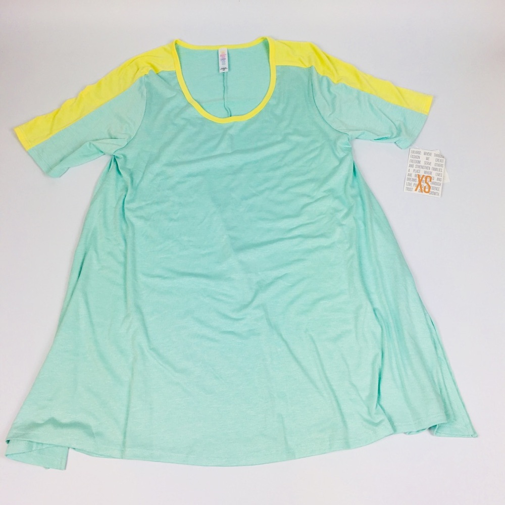 Perfect Tee XS LuLaRoe